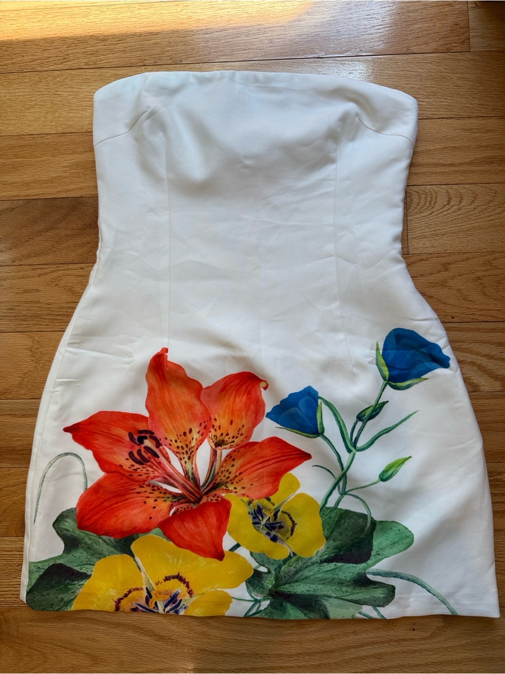 Runaway The Label Strapless White Mini Dress with Vibrant Floral Print NWT Mediu